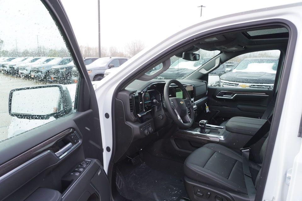 new 2025 Chevrolet Silverado 1500 car, priced at $58,950