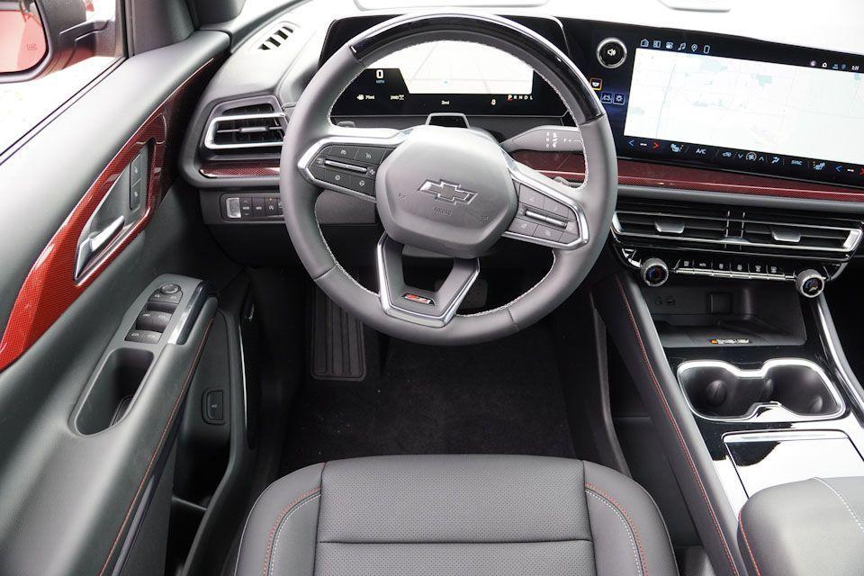 new 2026 Chevrolet Traverse car, priced at $53,692