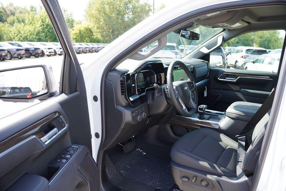 new 2026 Chevrolet Silverado 1500 car, priced at $53,160