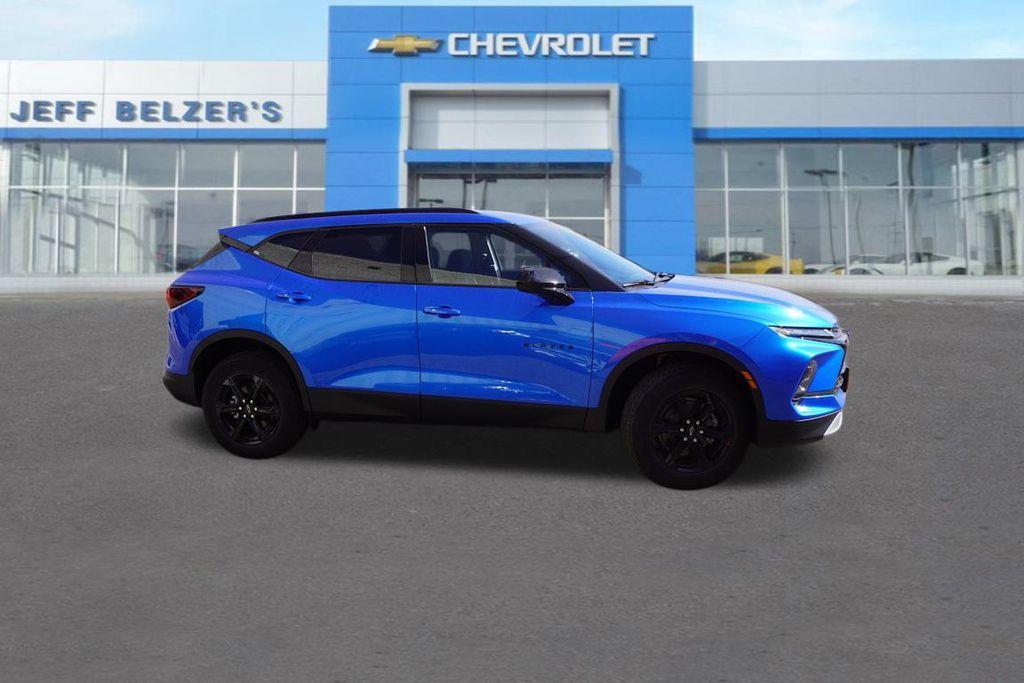 new 2025 Chevrolet Blazer car, priced at $37,965