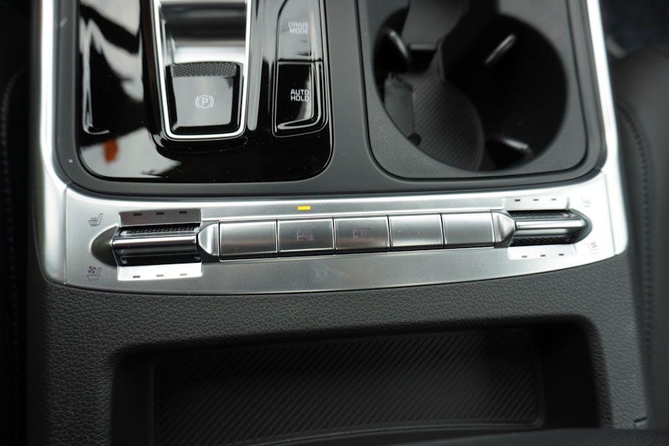 new 2026 Kia Carnival car, priced at $47,874