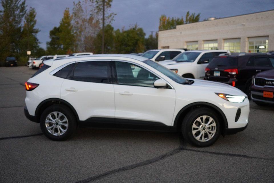 used 2023 Ford Escape car, priced at $24,995