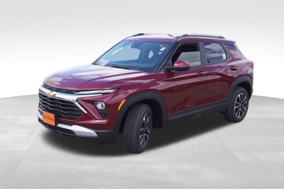 new 2025 Chevrolet TrailBlazer car, priced at $23,880