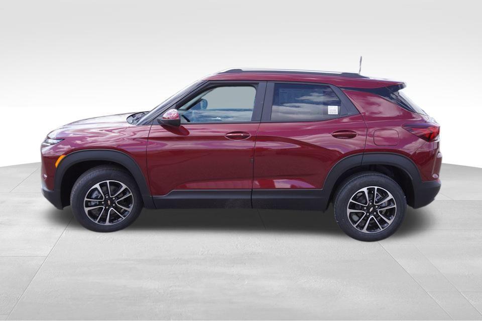 new 2025 Chevrolet TrailBlazer car, priced at $23,880