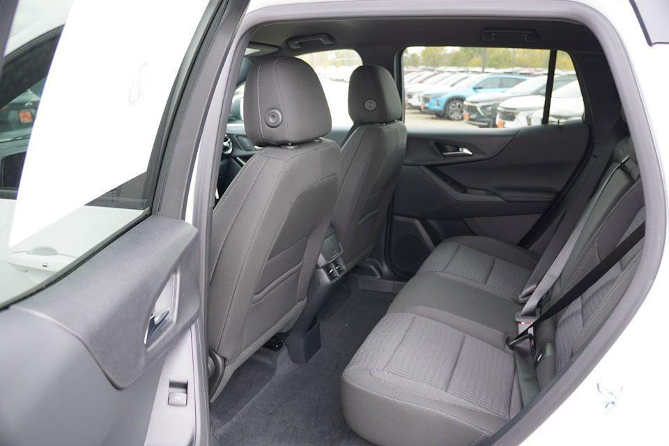 new 2026 Chevrolet Equinox car, priced at $29,840