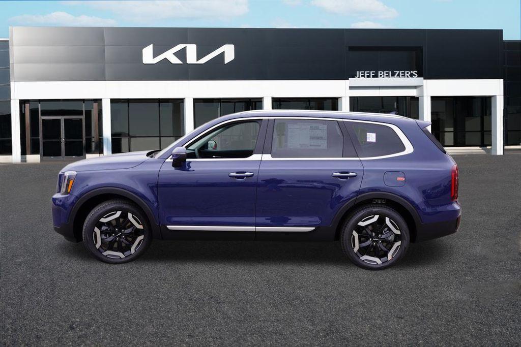 new 2025 Kia Telluride car, priced at $40,070