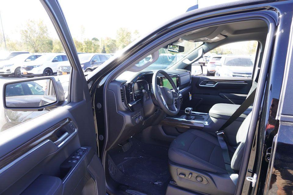 new 2025 Chevrolet Silverado 1500 car, priced at $54,150