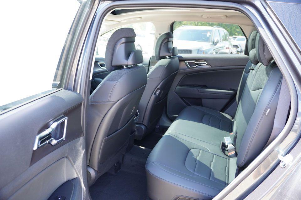 new 2026 Kia Sportage Hybrid car, priced at $38,311