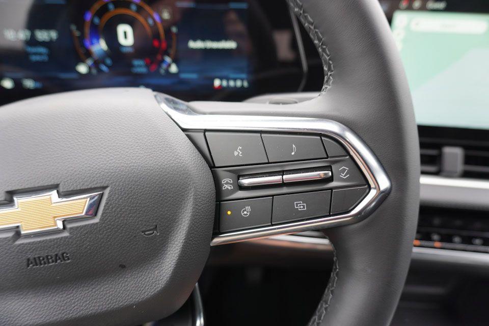 new 2026 Chevrolet Equinox car, priced at $29,990