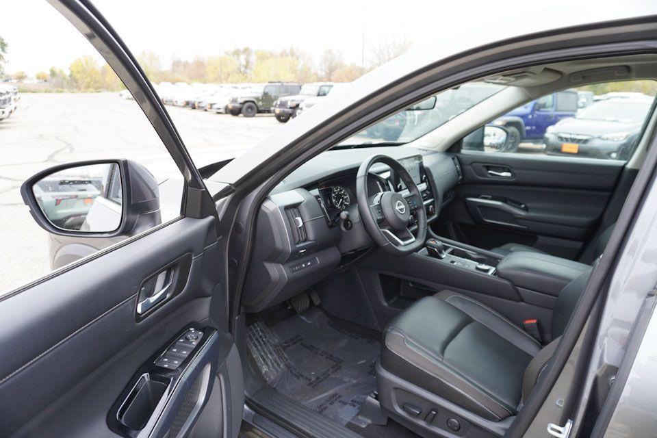 used 2023 Nissan Pathfinder car, priced at $35,557