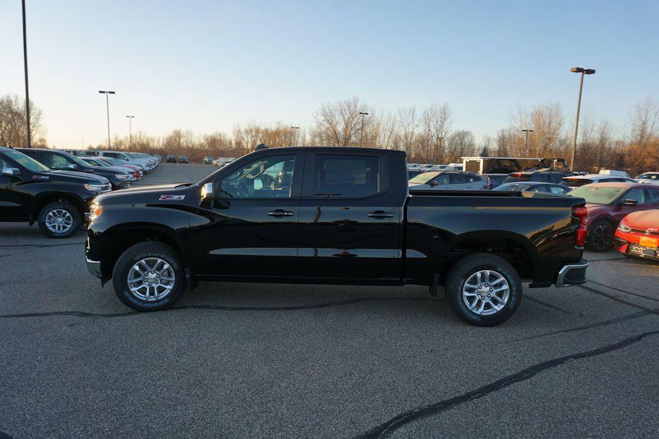 new 2024 Chevrolet Silverado 1500 car, priced at $48,083