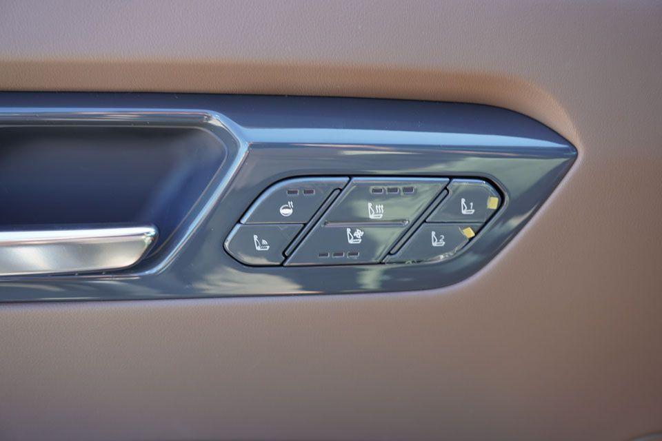new 2026 Kia EV9 car, priced at $67,422