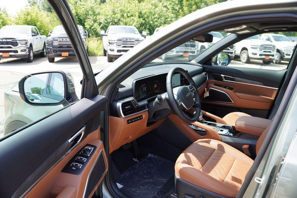 new 2025 Kia Telluride car, priced at $44,155