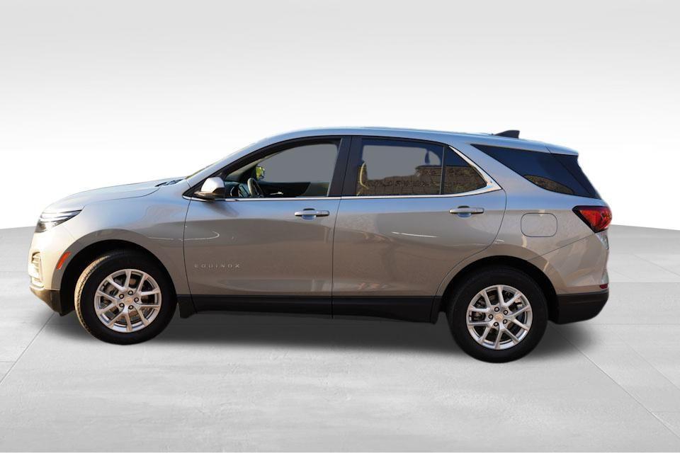 used 2023 Chevrolet Equinox car, priced at $20,999