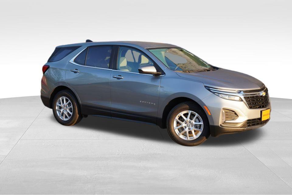 used 2023 Chevrolet Equinox car, priced at $20,999
