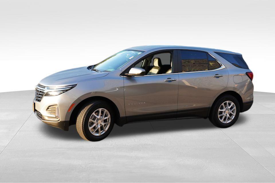 used 2023 Chevrolet Equinox car, priced at $20,999