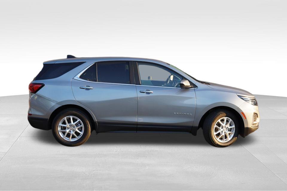 used 2023 Chevrolet Equinox car, priced at $20,999