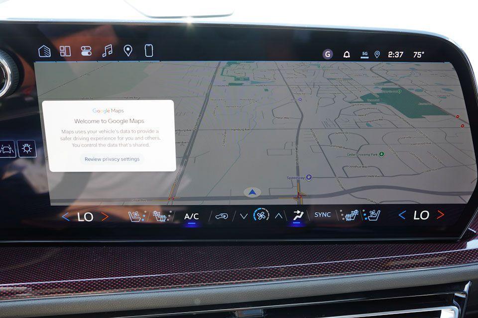 new 2026 Chevrolet Traverse car, priced at $58,020