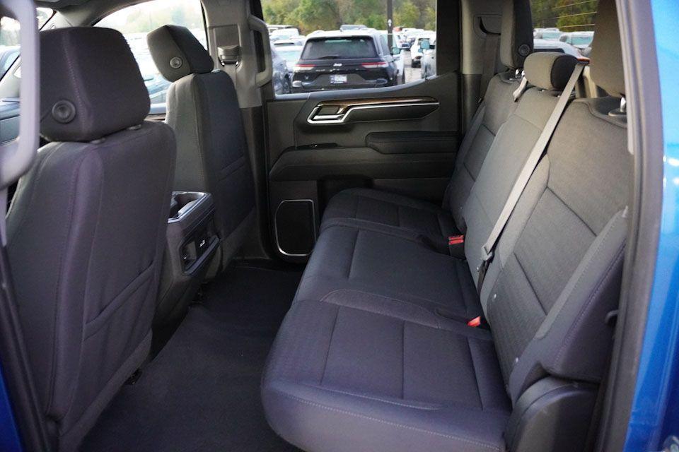 used 2022 Chevrolet Silverado 1500 car, priced at $40,433