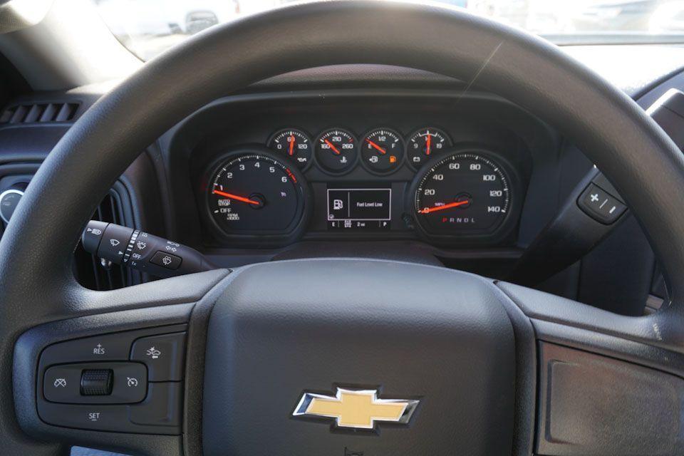 new 2025 Chevrolet Silverado 1500 car, priced at $38,585