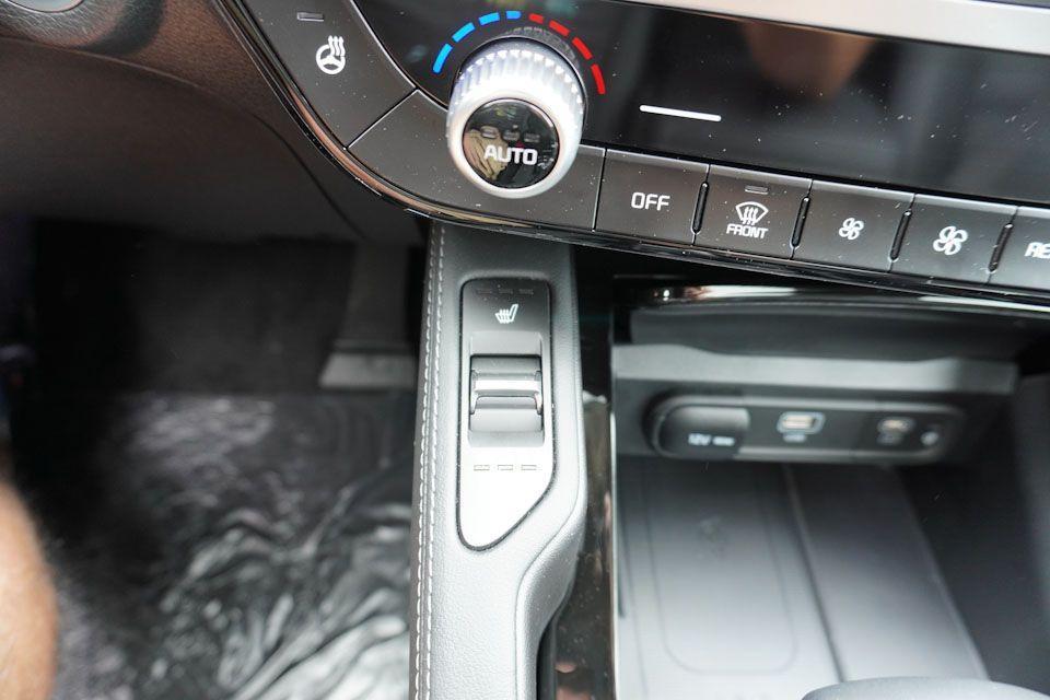new 2025 Kia Telluride car, priced at $42,279