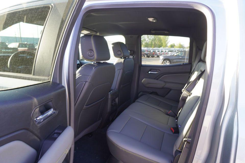 new 2025 Chevrolet Colorado car, priced at $48,320