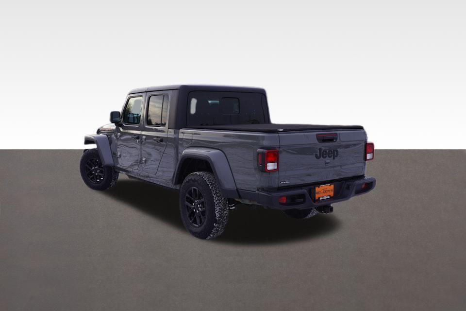 used 2022 Jeep Gladiator car, priced at $30,286