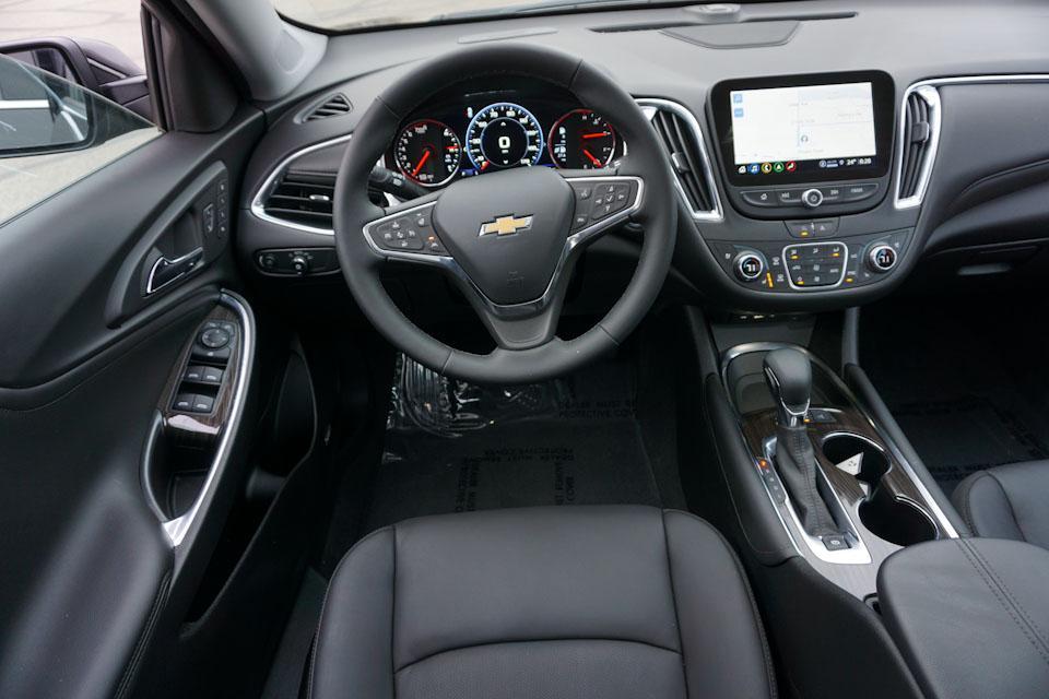 new 2024 Chevrolet Malibu car, priced at $28,645