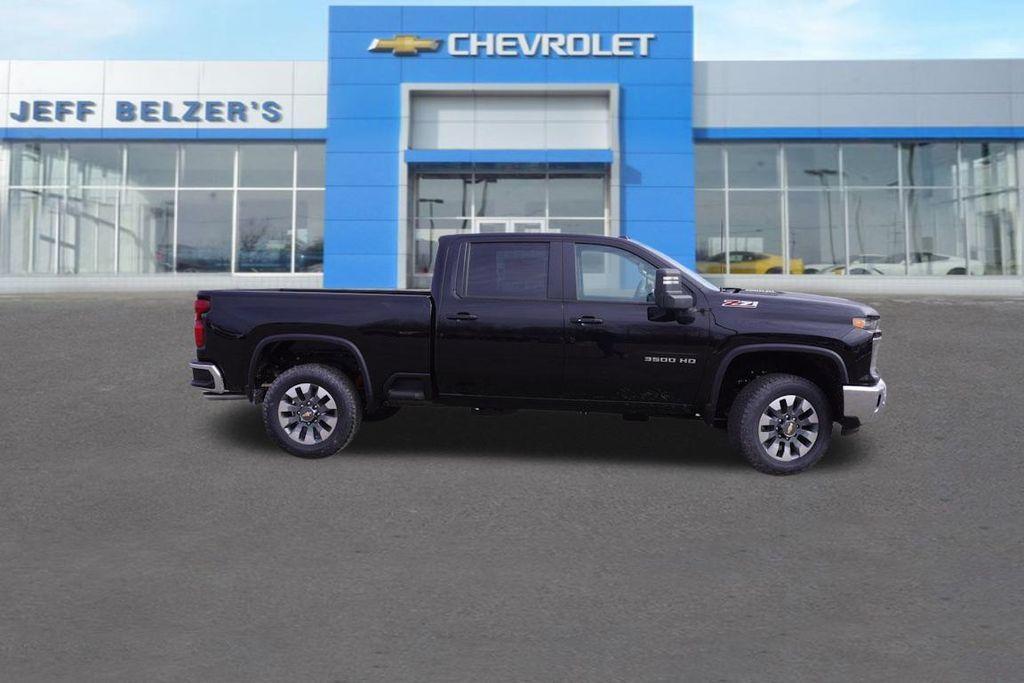 new 2025 Chevrolet Silverado 3500 car, priced at $58,895