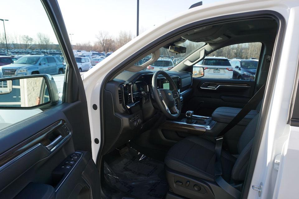 new 2024 Chevrolet Silverado 1500 car, priced at $47,950