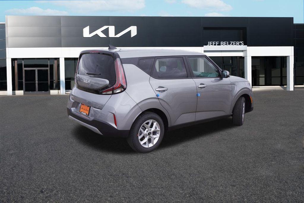 new 2025 Kia Soul car, priced at $20,307