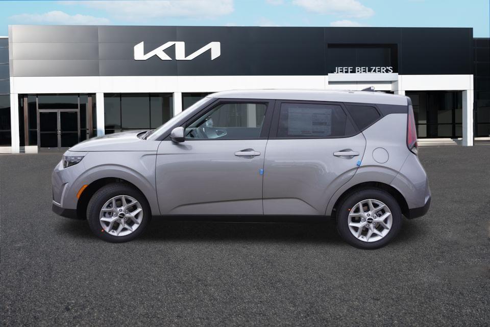 new 2025 Kia Soul car, priced at $20,307