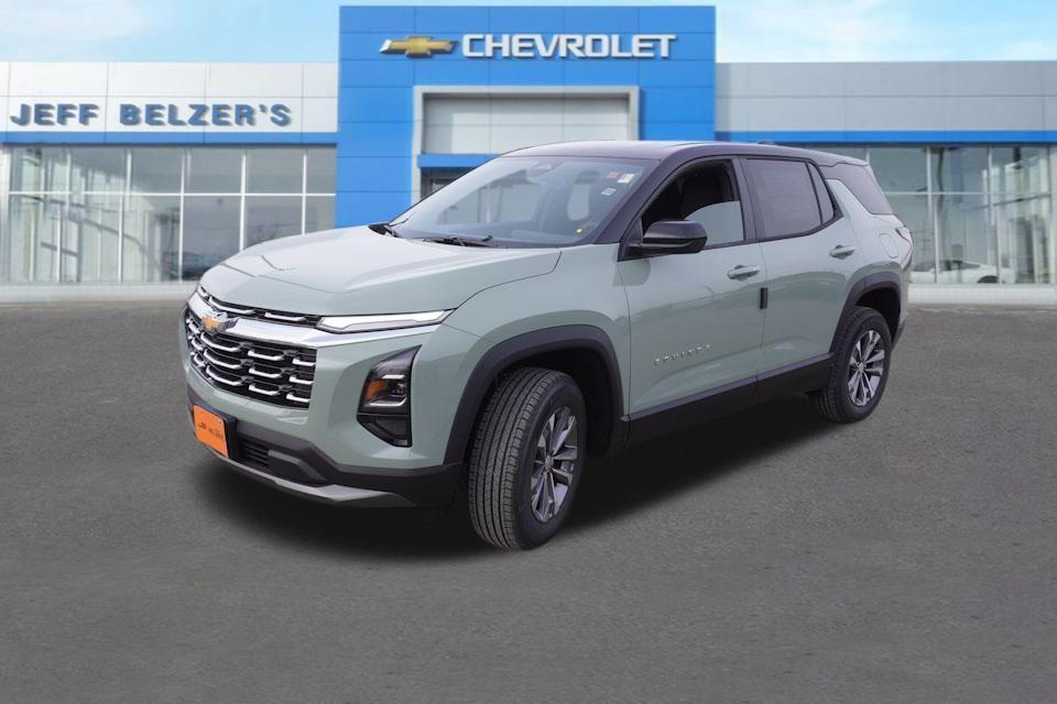 new 2025 Chevrolet Equinox car, priced at $28,490