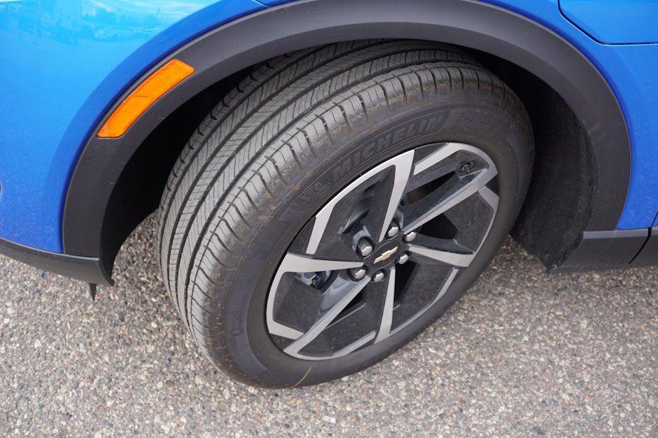 new 2026 Chevrolet Equinox EV car, priced at $33,295