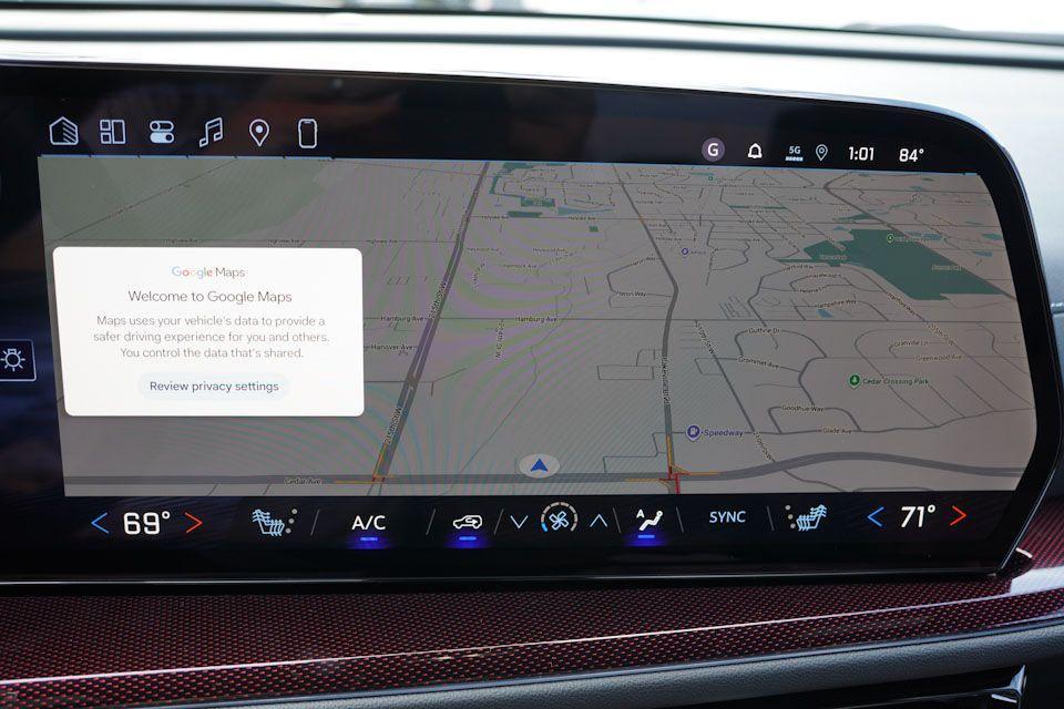 new 2026 Chevrolet Traverse car, priced at $50,566