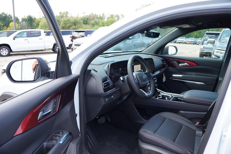 new 2026 Chevrolet Traverse car, priced at $50,566