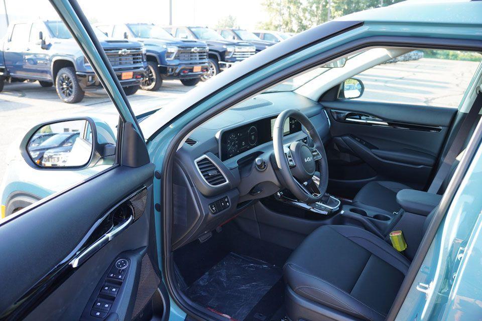 new 2026 Kia Seltos car, priced at $29,058