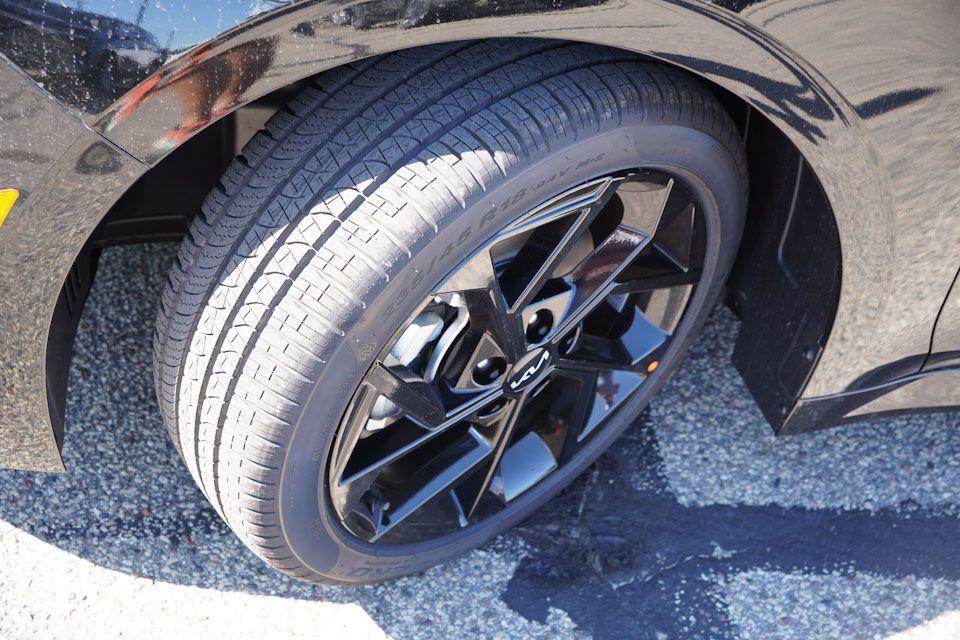 new 2026 Kia K5 car, priced at $30,403