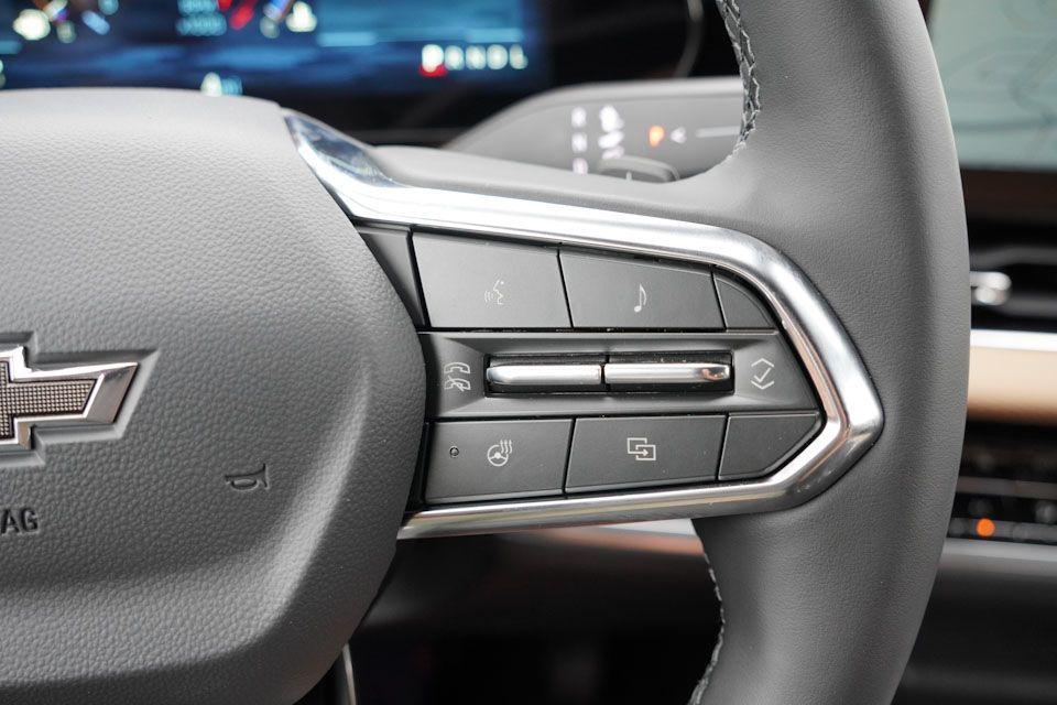 new 2026 Chevrolet Equinox car, priced at $34,135