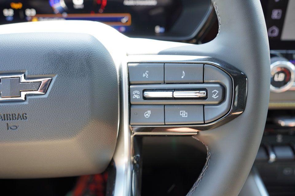new 2025 Chevrolet Colorado car, priced at $48,220