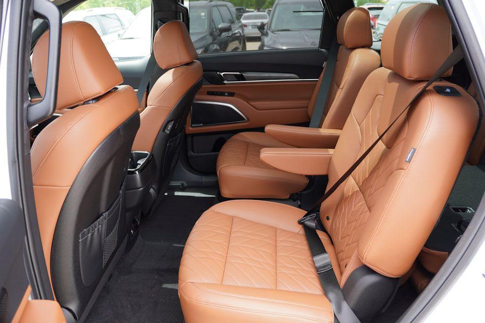 new 2025 Kia Telluride car, priced at $50,088