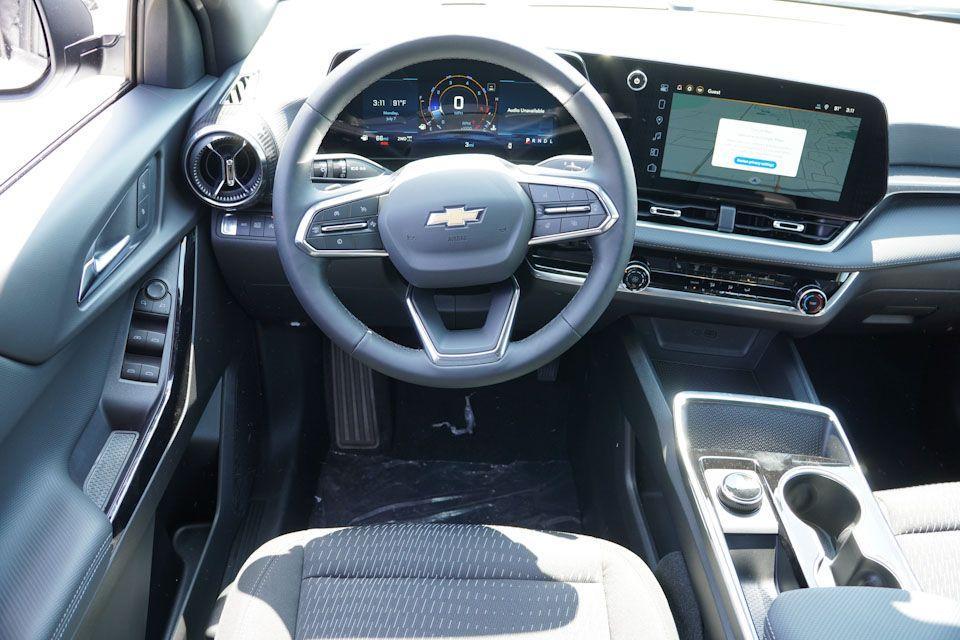 new 2026 Chevrolet Equinox car, priced at $30,335