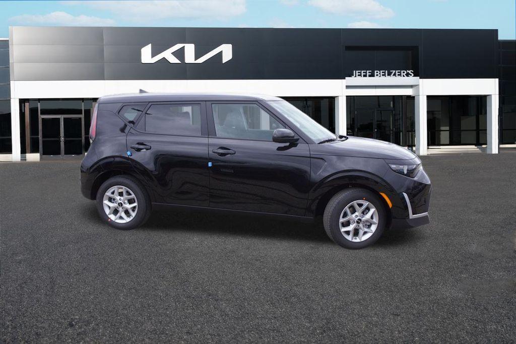 new 2025 Kia Soul car, priced at $20,622