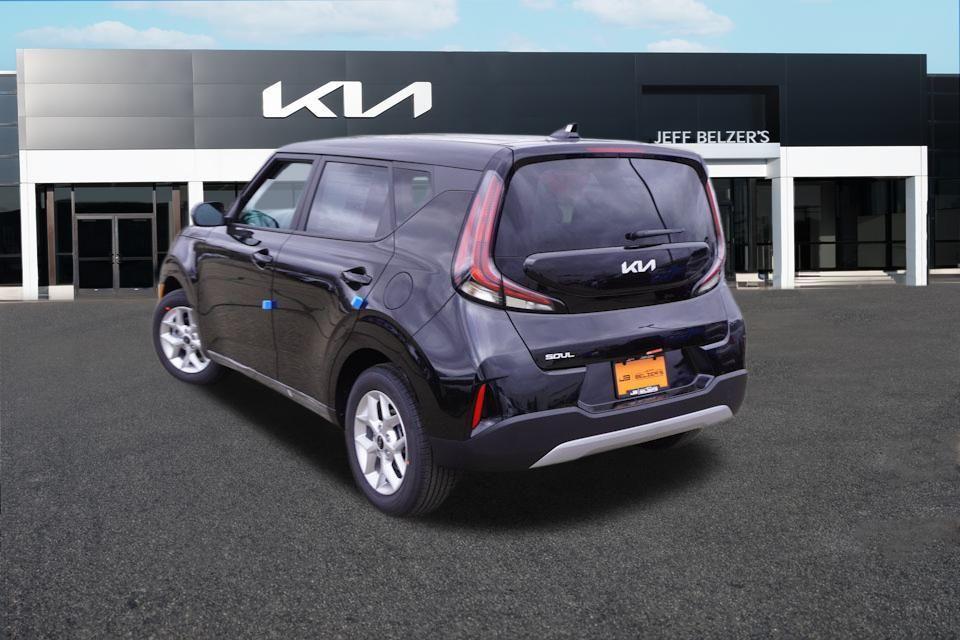 new 2025 Kia Soul car, priced at $20,622