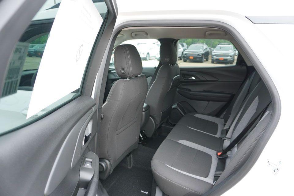 new 2026 Chevrolet TrailBlazer car, priced at $26,278
