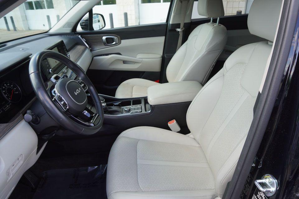 used 2022 Kia Sorento car, priced at $29,559