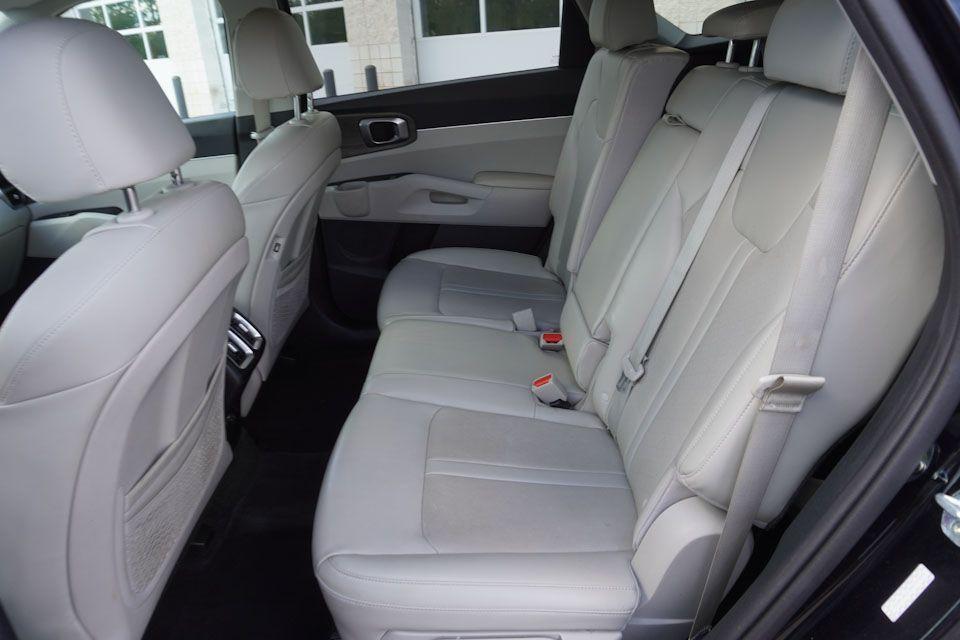 used 2022 Kia Sorento car, priced at $29,559