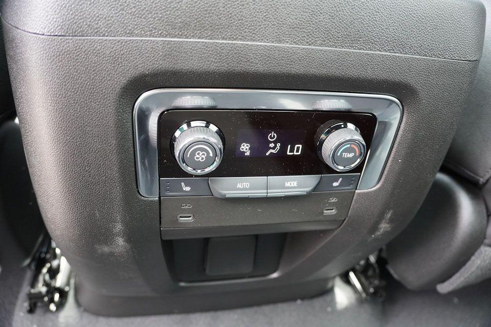 new 2025 Chevrolet Suburban car, priced at $87,925