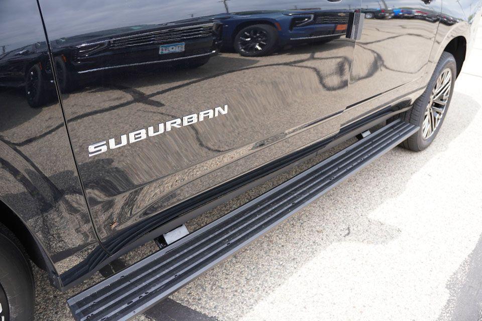 new 2025 Chevrolet Suburban car, priced at $87,925