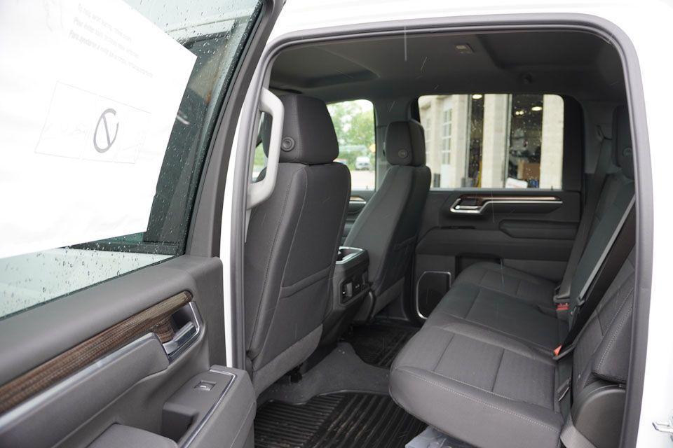 new 2025 Chevrolet Silverado 3500 car, priced at $62,300